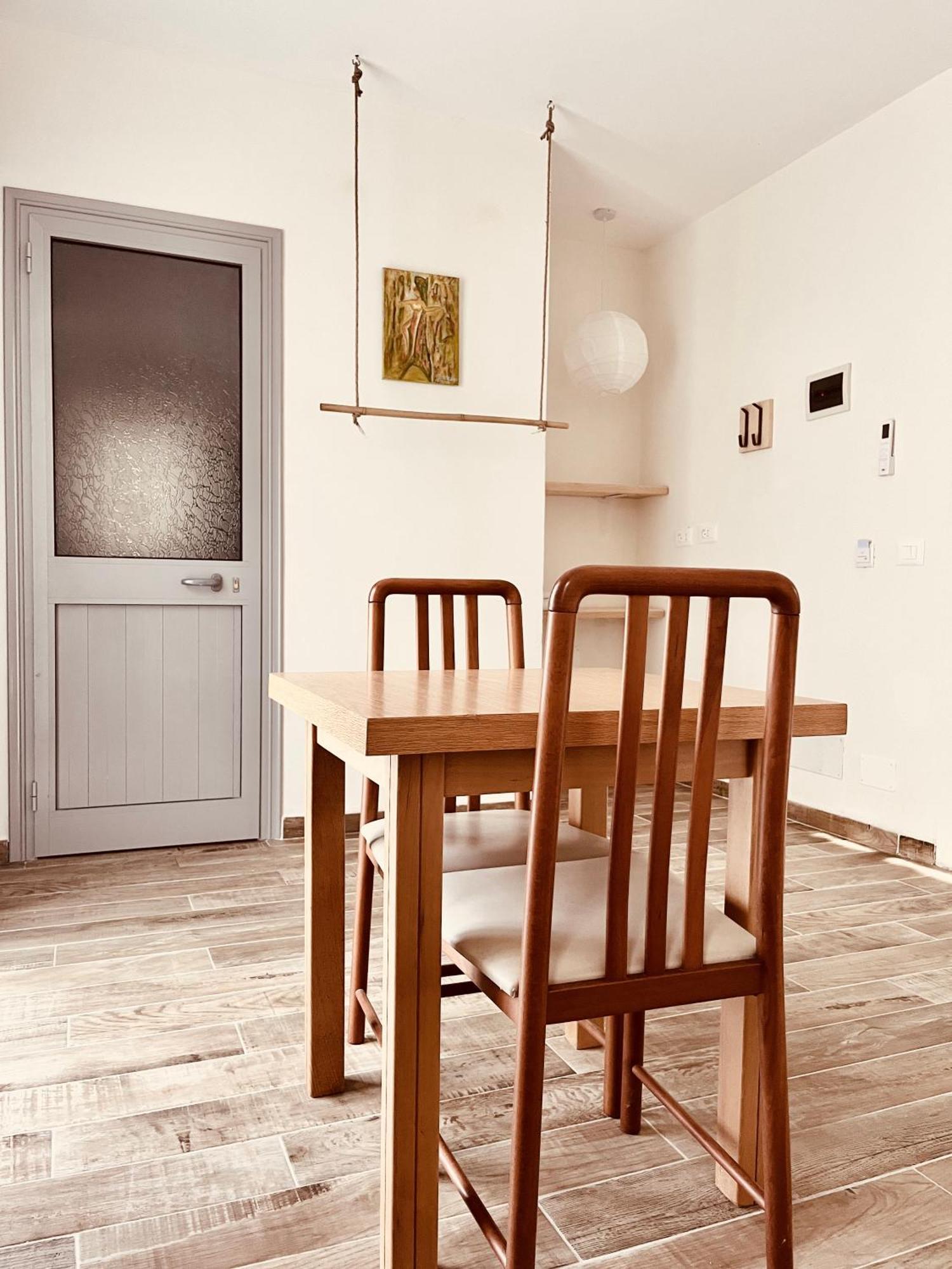 Aparthotel Family Tree - Quiet Area - Self Check In à Golem  Chambre photo